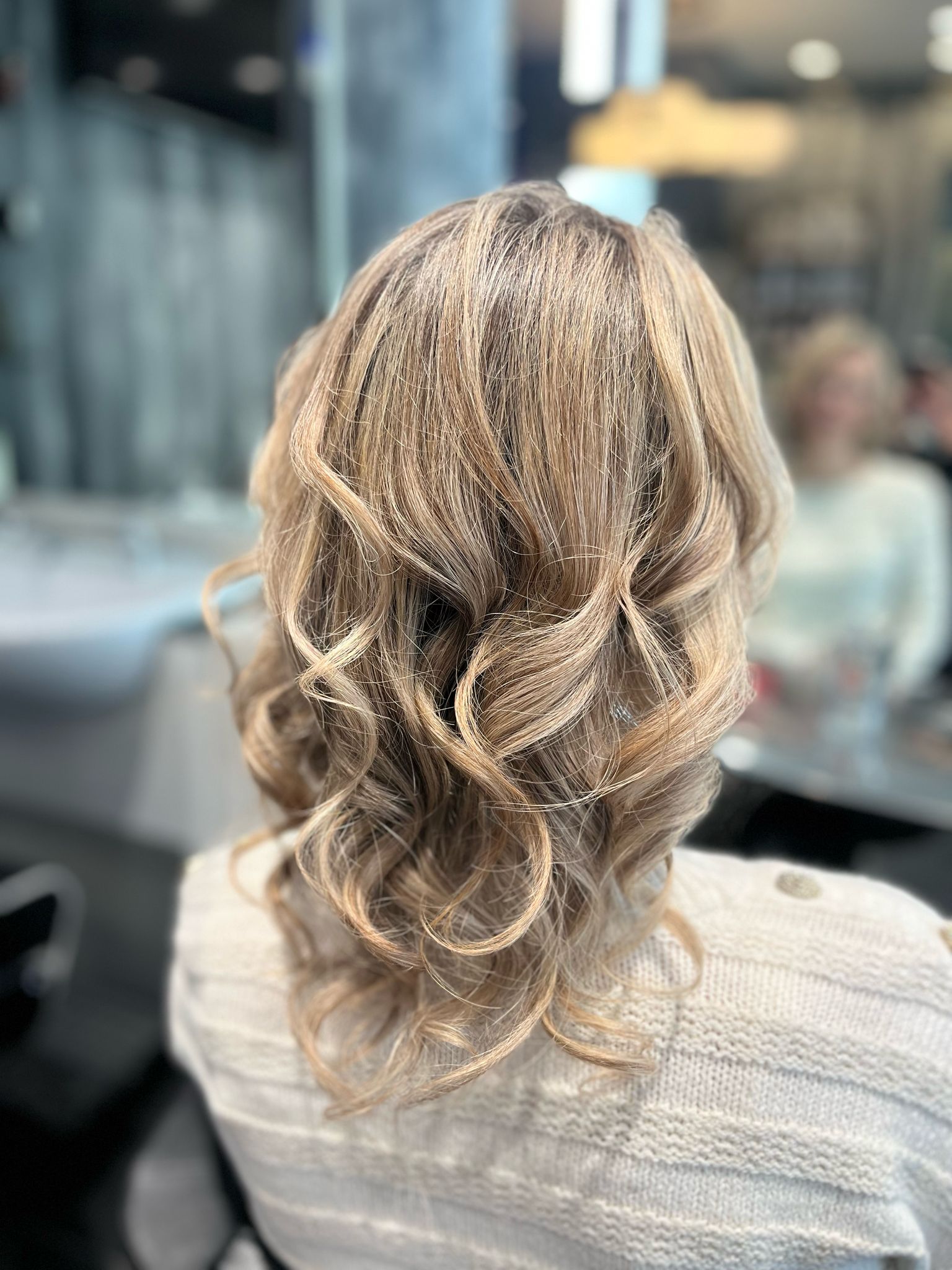 WhatsApp Image 2025-04-25 at 13.13.03 (1)